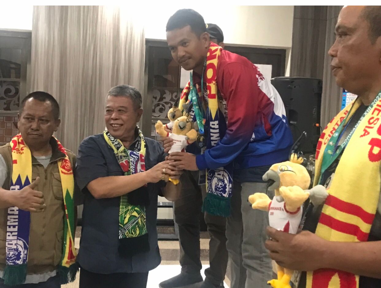 Al-Muzammil dari PWI Aceh Berhasil Bawa Pulang Medali Emas Porwanas Malang untuk Lomba Karya Foto