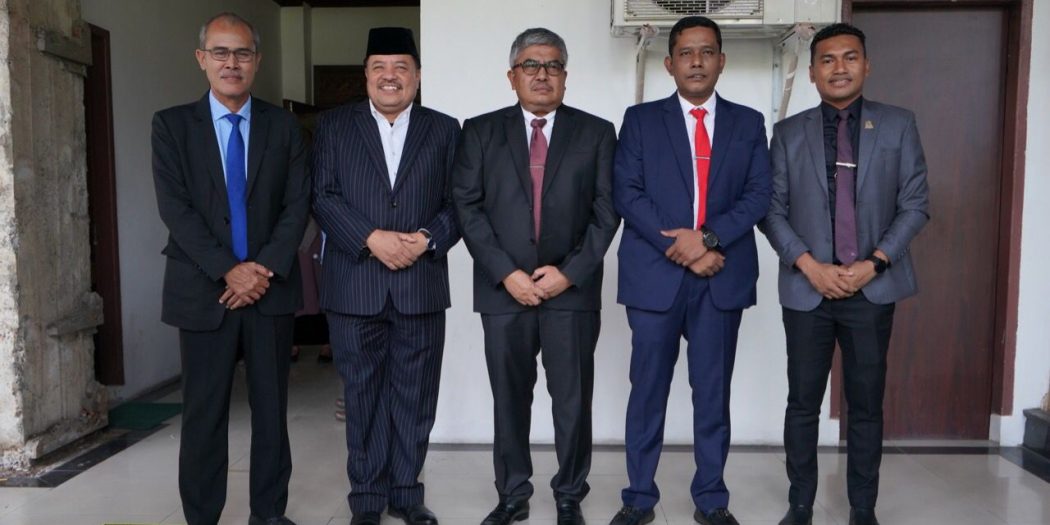 TR Keumangan Gantikan Hendra Budian, Sekda Ikuti Paripurna Pergantian Wakil Ketua DPR Aceh