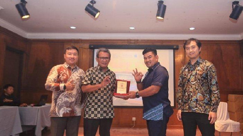 Teken MoU dengan Yayasan Fatih Indonesia, Kadisbupar Aceh Harap Lahirkan Generasi Emas
