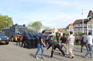 Kapolres Aceh Jaya Gelar Simulasi Pengamanan Pemilu 2024