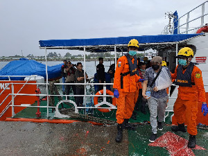 Alami Kecelakaan Kerja, 1 Crew Kapal MV Ocean Leo Dievakuasi Basarnas Banda Aceh