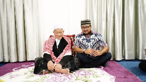Abu Kuta Krueng Doakan Teuku Riefky istiqamah Bantu Masyarakat Aceh