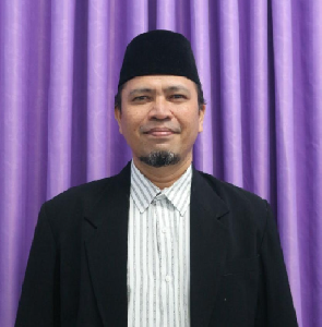Ketua Ikadi Aceh Imbau Umat Muslim Awali Tahun Baru dengan Tahajud