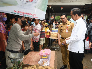 Jokowi: Pelarangan Penjualan Rokok Batangan untuk Kesehatan Masyarakat