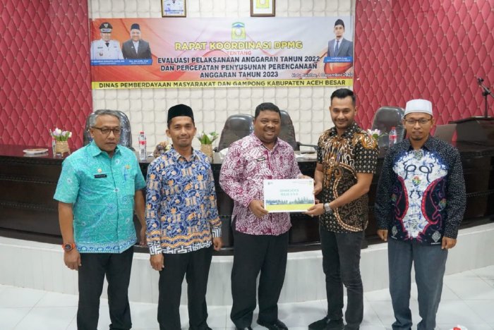 Sekda Sulaimi Buka Rapat Koordinasi DPMG Aceh Besar