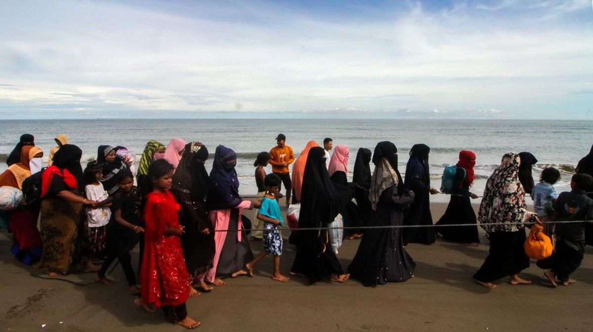 Jaringan Masyarakat Sipil Apresiasi Semua Pihak Atas Penerimaan Tahap Awal Kedatangan Rohingya di Aceh Besar