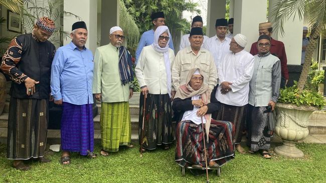 Prabowo Lakukan Pertemuan dengan Ulama dan Kiai, Minta Restu Pilpres 2024