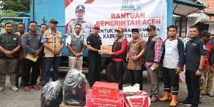Pemerintah Aceh Kirim Sejumlah Bantuan Masa Panik Bencana Banjir
