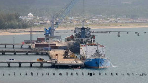 Lika-liku Upaya Memperjuangkan Pelabuhan Teluk Surin