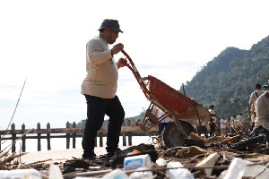 Pj Bupati Aceh Besar Ingin Wujudkan Objek Wisata Bersih