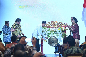 Presiden Jokowi Ungkap Empat Langkah Sukses Pemerintah Tangani Pandemi