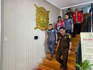 Terlibat Korupsi, Jaksa Tahan Sekwan Kota Sabang dan Mantan Kadis LHK