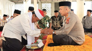Kapolresta Banda Aceh yang Baru Dipeusijuek