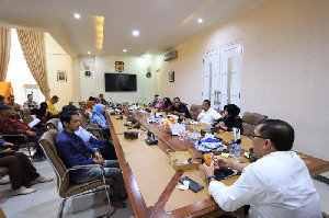 Pj Walikota Banda Aceh  dan Pelaku UMKM Bahas Strategi Pemberdayaan Usaha