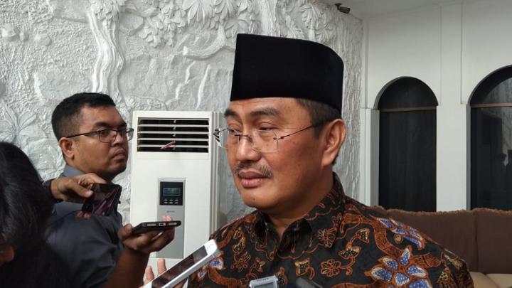 Mantan Ketua MK Kritik Jokowi Soal Penerbitan Perppu Ciptaker