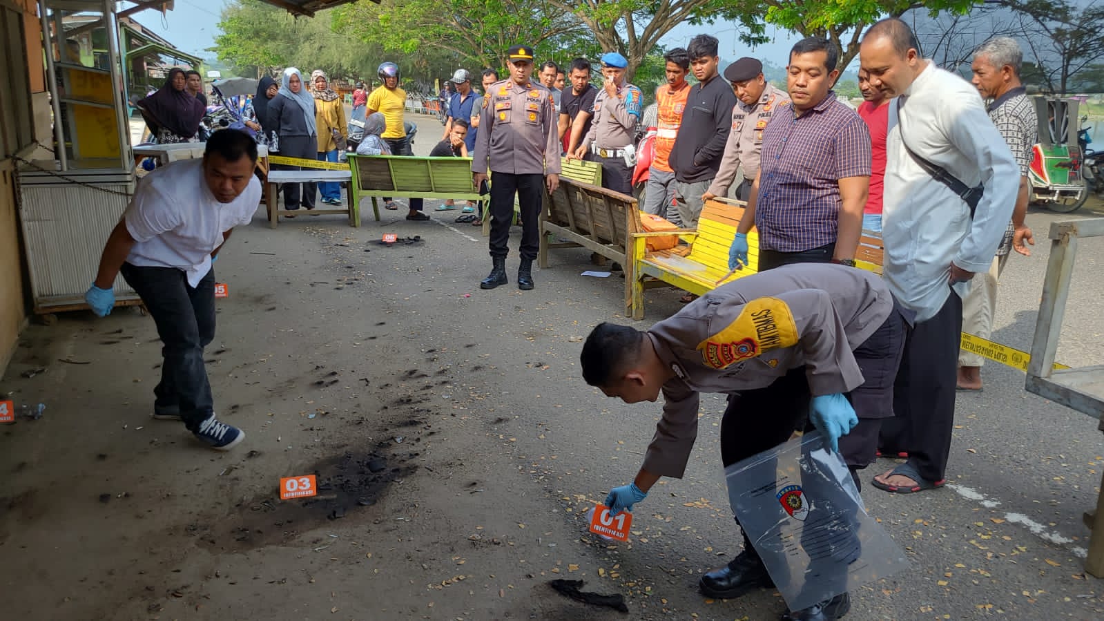 Lapak Wisata PKL di Waduk Lhokseumawe Terbakar, Diduga Akibat Bom Molotov