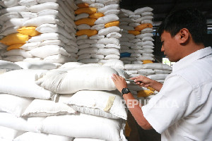 Bulog Meulaboh Distribusikan 600 Ton Beras di Empat Kabupaten