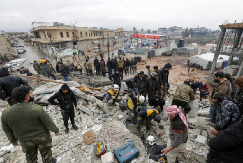 Update Gempa Turki-Suriah: Lebih dari 1.300 Tewas dan Proses Penyelamatan Terus Berlangsung