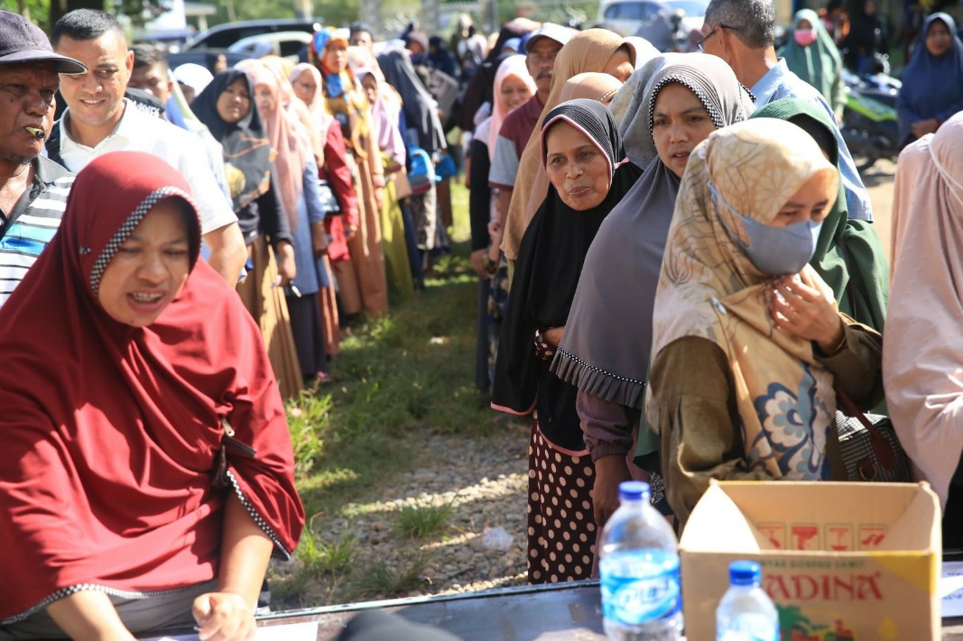 Pemerintah Aceh Besar Gelar Pasar Murah di Darussalam