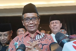 Mahfud MD: Belum Ada Rencana Presiden Cabut Larangan Buka Bersama