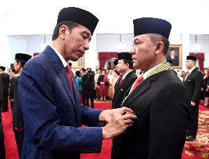 Ini Sosok Soedarmo yang Pernah Diberi Penghargaan Bintang Jasa Utama dari Presiden Jokowi