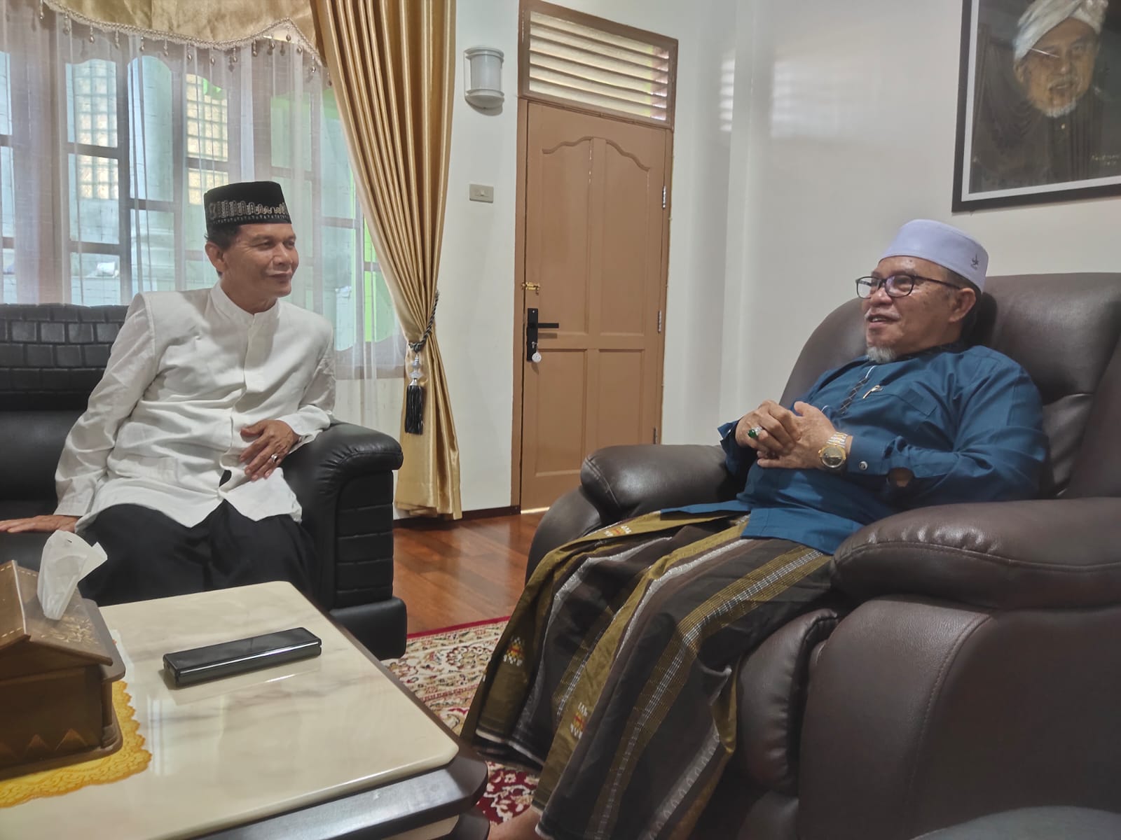 Ketua Muhammadiyah Aceh Silaturahmi dengan Abu Mudi di Samalanga