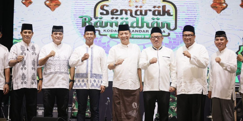 Pj Gubernur Aceh Hadiri Penutupan Semarak Ramadan Kodam IM