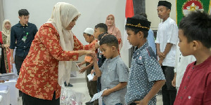 Pengurus DWP Aceh Berbagi Tali Kasih di Rumoh Sejahtera Geunaseh