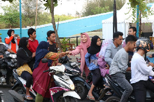 Pecinta Kucing dan Satwa Banda Aceh Berbagi Berkah Ramadan