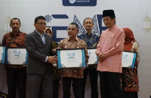 Pemerintah Aceh Raih Penghargaan Islamic Regional Entrepreneur Award 2023