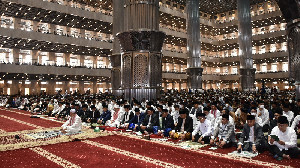 Masjid Istiqlal Dipadati 200 Ribu Jemaah untuk Salat Idul Fitri 2023
