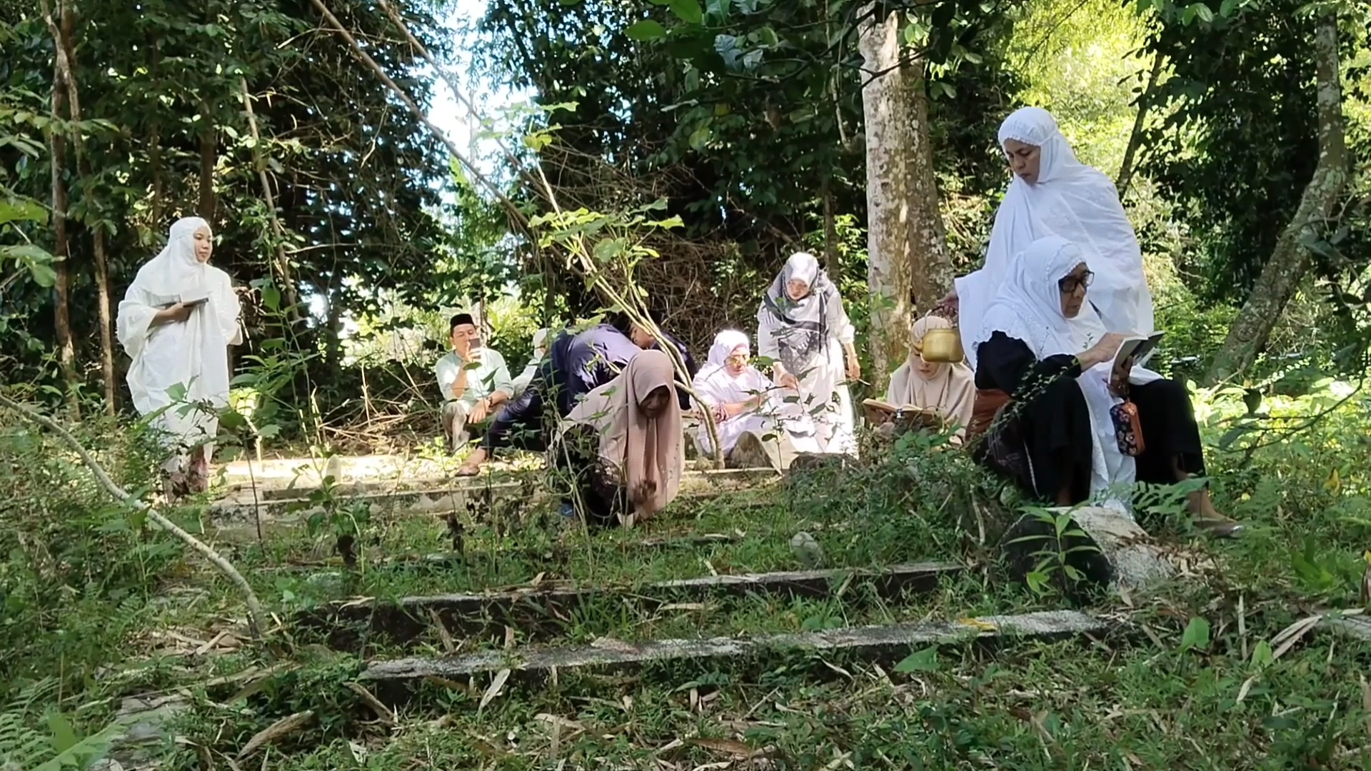 Tradisi Ziarah Makam di Aceh saat Hari Raya Idul Fitri