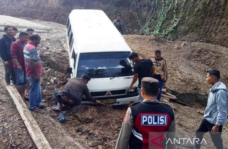 Kerusakan Infrastruktur di Aceh Barat Akibat Banjir Capai Rp 35 Miliar