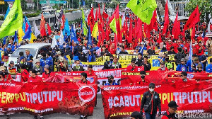 Hari Ini 50 Ribu Buruh Serbu Istana Serukan 7 Tuntutan May Day