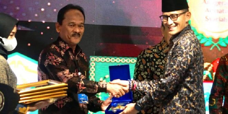 Pemerintah Aceh Raih Anugerah Adinata Syariah 2023 Kategori Keuangan Syariah