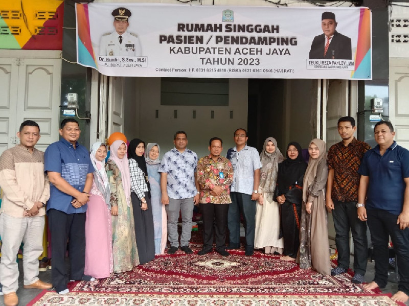 Pj Bupati Aceh Jaya Resmikan Rumah Singgah dan Rumah Tunggu Kelahiran