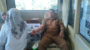 Kadis Kominfo Aceh Besar Ikut Aksi Donor Darah