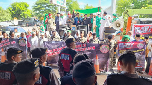 Aktivis Dayah Tuntut Pemerintah Aceh Perjuangkan Syariat Islam Secara Kaffah