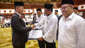 PJ Gubernur Aceh Tidak Perpanjang Lagi Masa Jabatan 3 Kepala SKPA