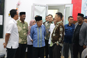 Kunjungi PMI Banda Aceh, JK berharap Pemberian Layanan Semakin Baik