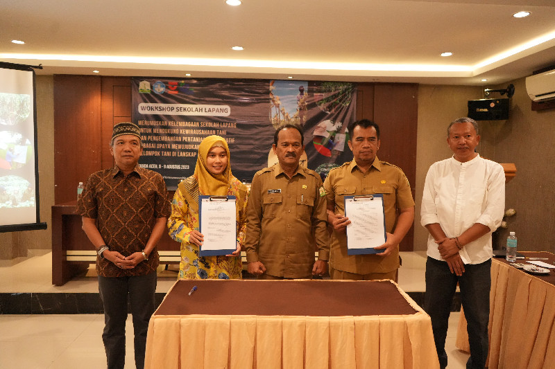 Dukung Kewirausahaan Tani, Disdik Aceh dan Yayasan Hutan Tropis Teken MoU