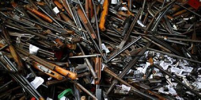 Peredaran Senpi Ilegal, 70 Pucuk Senjata Disita dan 10 Tersangka Ditangkap Polisi