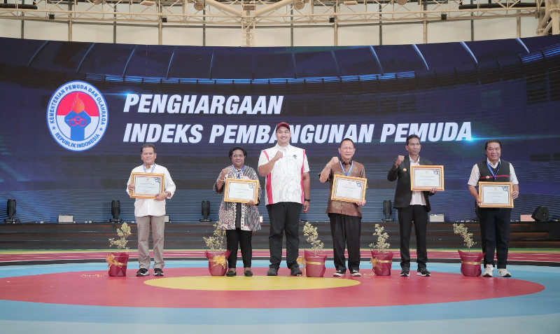 Launching IPP, Menpora Beri Penghargaan Kepada Lima Provinsi