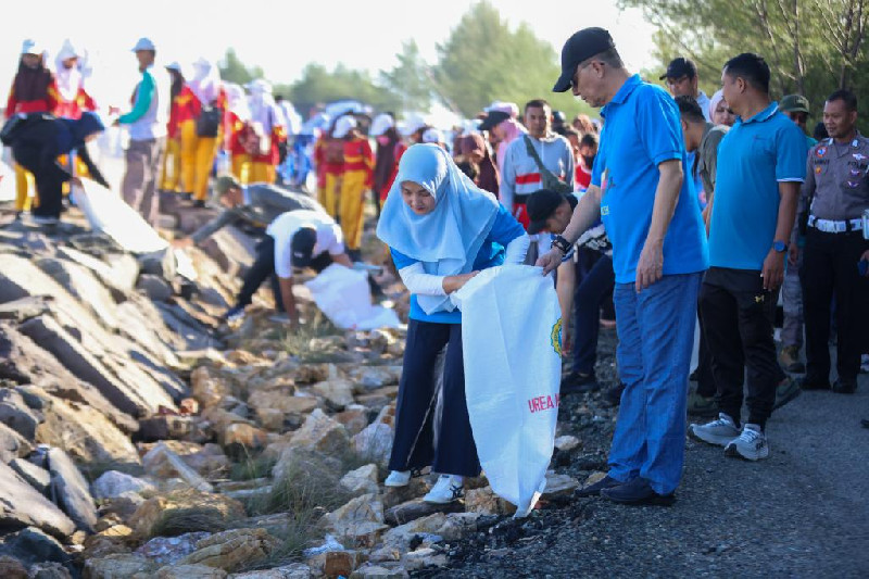 Peringati WCD, Pj Gubernur Ajak Masyarakat Aceh Kurangi Penggunaan Plastik
