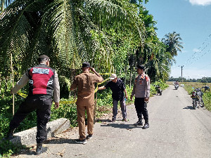 Sempadan Jalan Kecamatan Paya Bakong Amblas, Polisi Imbau Warga Berhati-hati