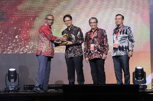 Banda Aceh Raih Penghargaan UHC dari BPJS Kesehatan