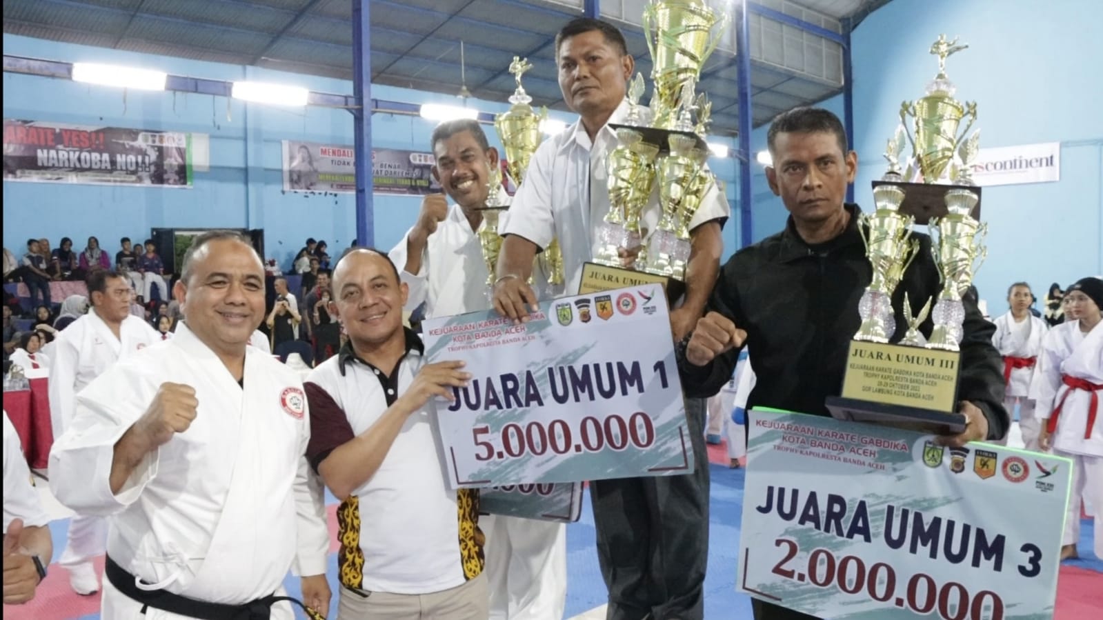 Wadokai Aceh Raih Trofi Kapolresta Banda Aceh Dalam Kejuaraan Karate