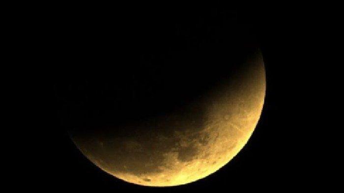 Besok Diprediksi Terjadi Gerhana Bulan, Kemenag Ajak Umat Salat Khusuf