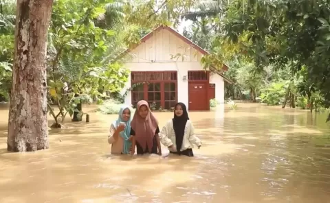Banjir di Aceh Barat Siswa Terpaksa Libur