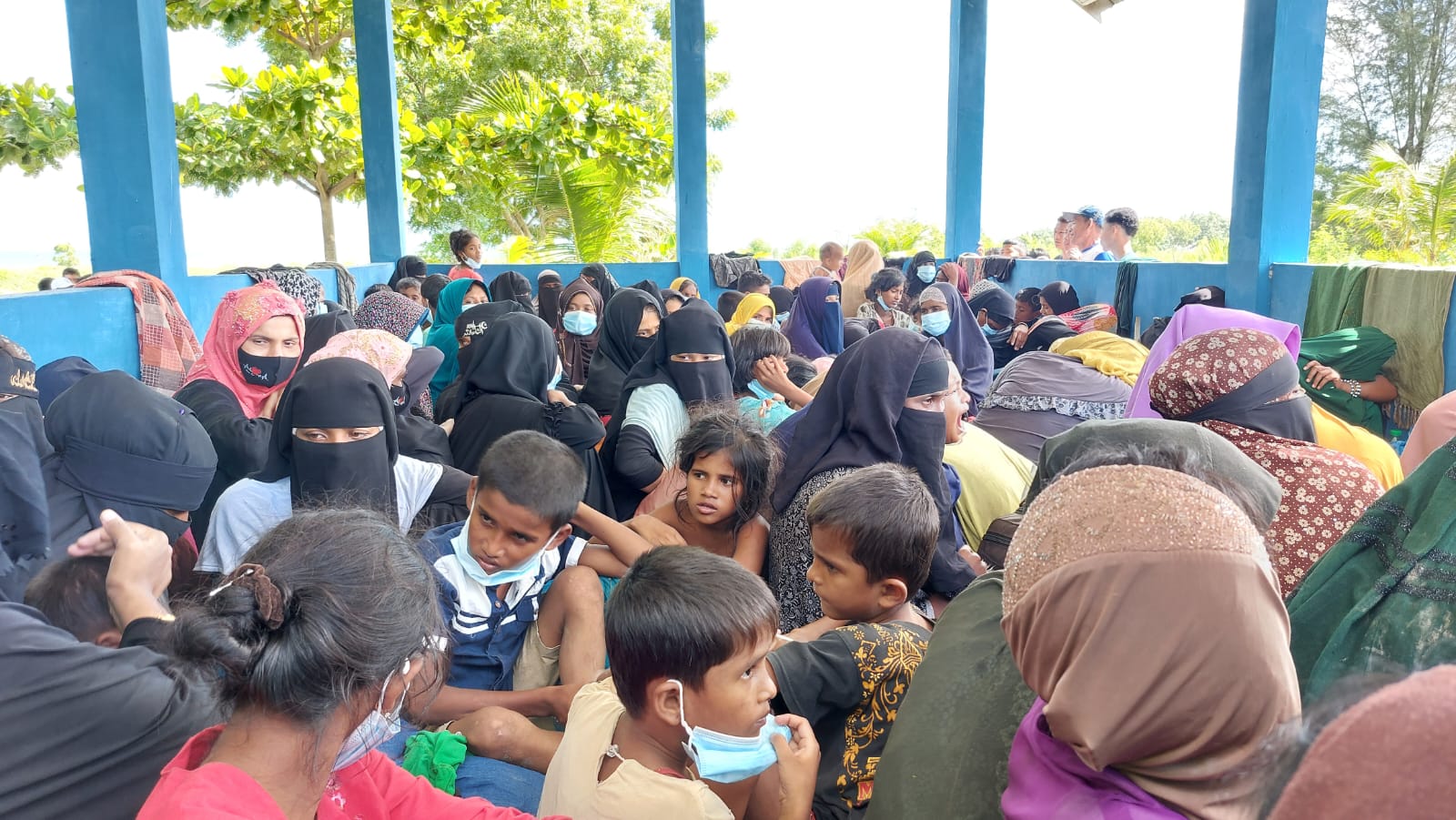 Pengungsi Rohingya Yang Mendarat di Bireuen Dipindahkan